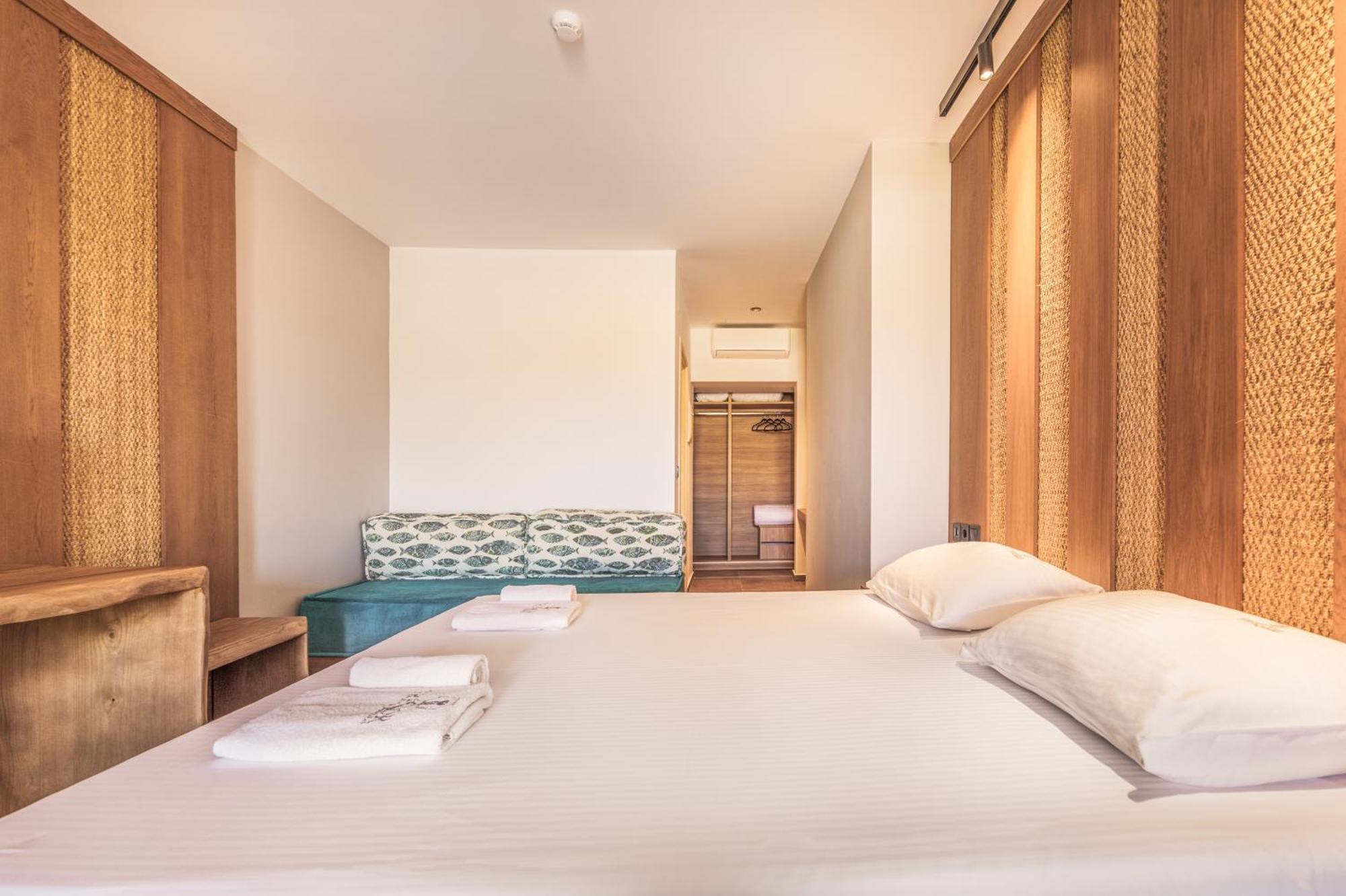Tresor Sousouras Hotel Hanióti Kültér fotó