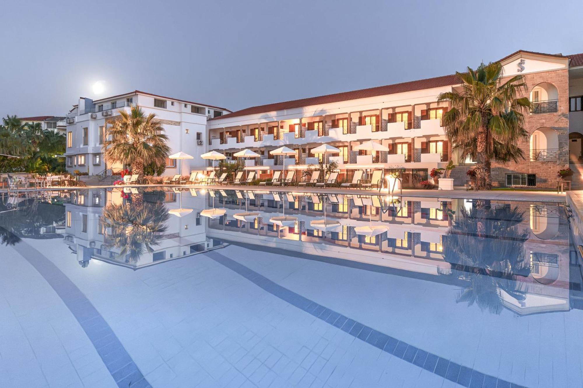 Tresor Sousouras Hotel Hanióti Kültér fotó