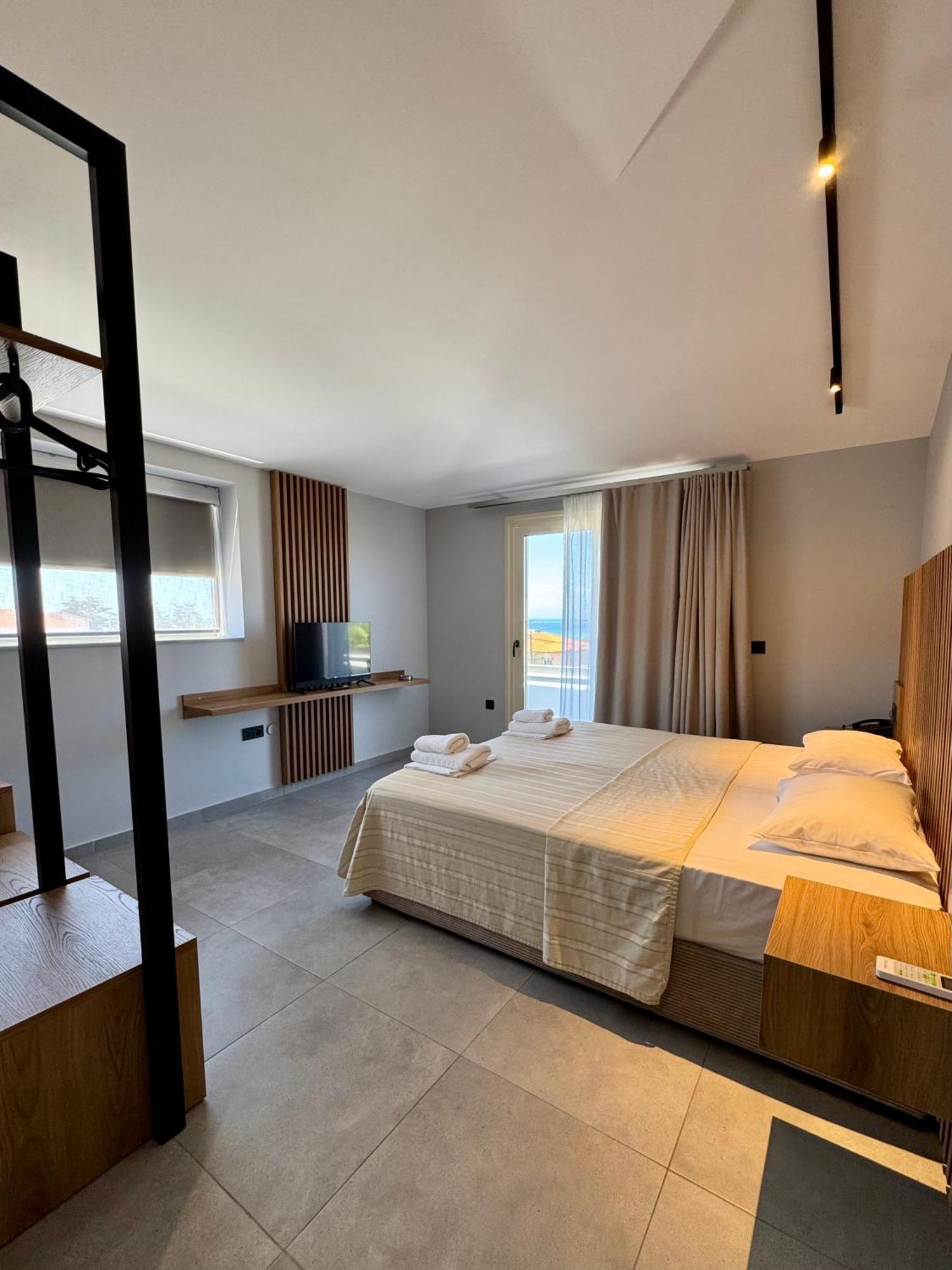 Tresor Sousouras Hotel Hanióti Kültér fotó